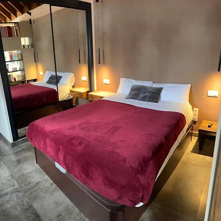 Komodo Gran Poder - Penthouse With Private Pool And Cozy Twin Bedroom Central Apartment Sevilla Exterior foto