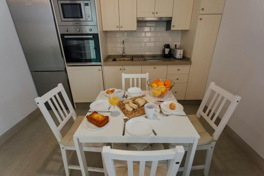 Komodo Gran Poder - Penthouse With Private Pool And Cozy Twin Bedroom Central Apartment Sevilla Exterior foto