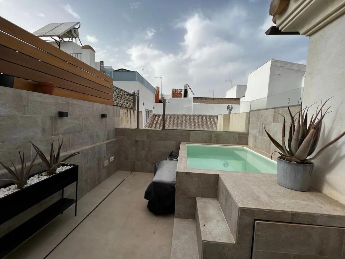 Komodo Gran Poder - Penthouse With Private Pool And Cozy Twin Bedroom Central Apartment Sevilla Exterior foto