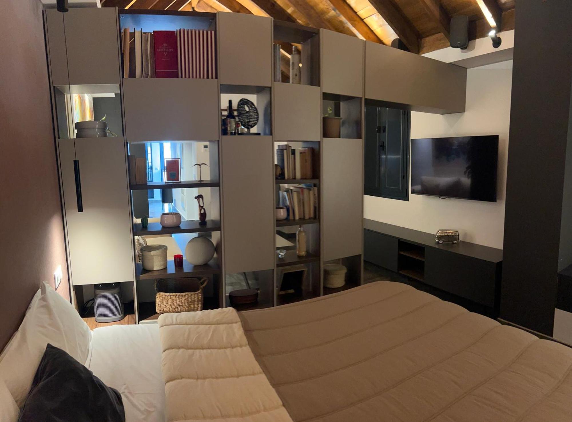 Komodo Gran Poder - Penthouse With Private Pool And Cozy Twin Bedroom Central Apartment Sevilla Exterior foto