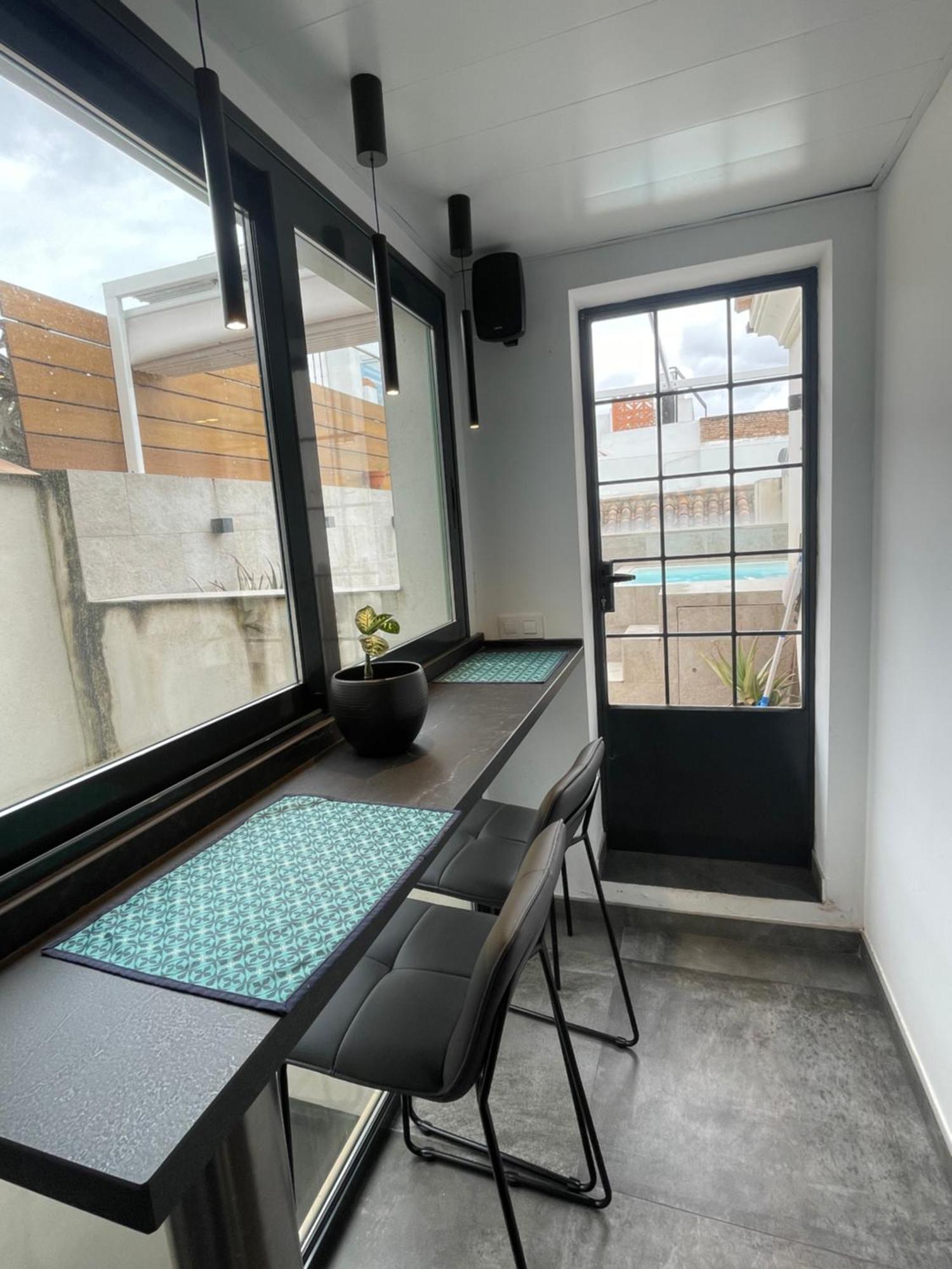 Komodo Gran Poder - Penthouse With Private Pool And Cozy Twin Bedroom Central Apartment Sevilla Exterior foto